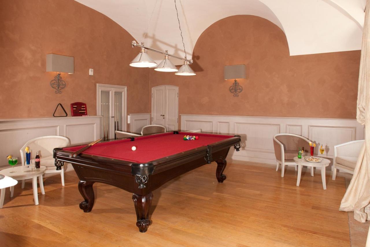 Chateau Et Golf De Taulane La Martre Εξωτερικό φωτογραφία